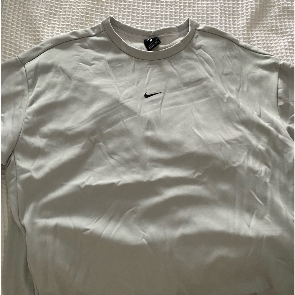 nike crew neck